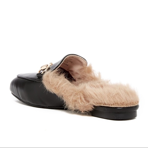 Catherine Malandrino White Pendany Faux Fur Lined Flat shoes woman sz 6-10 Catherine Malandrino White Pendany Faux Fur Lined Flat shoes woman sz 6-10